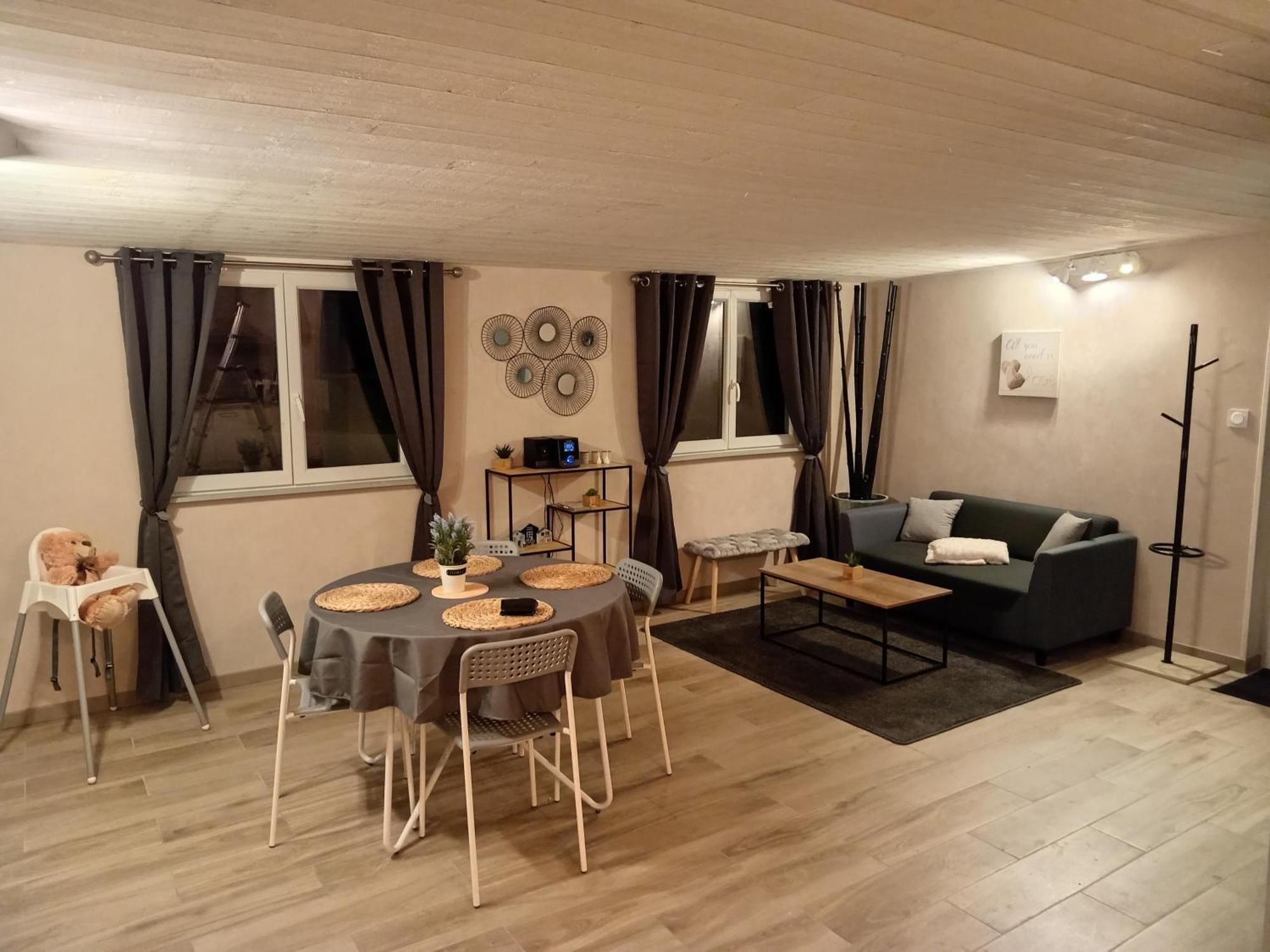 Cozycocoon Appartement Parcey Εξωτερικό φωτογραφία